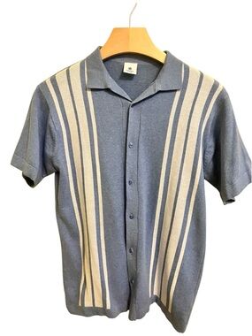 Men's Blue Short-Sleeve Knit Button-Down Shirt with Cream Stripes